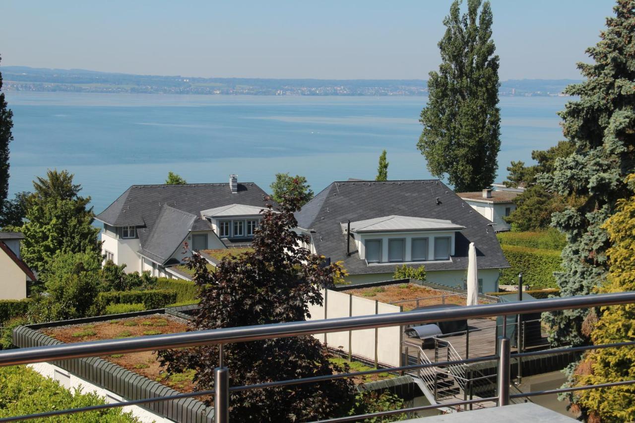 Ferienwohnungen Der Loewen Hagnau Exterior foto